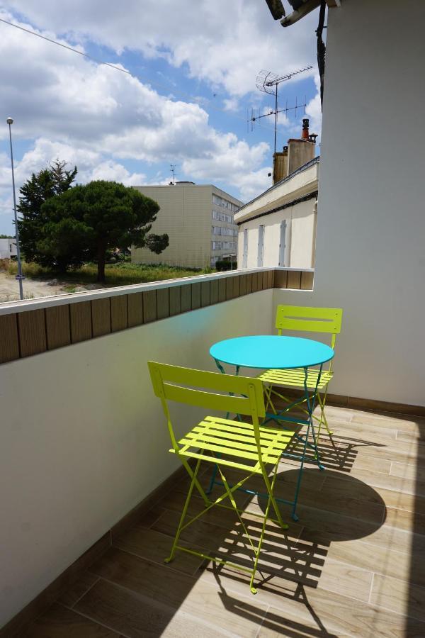Appart Chic & Moderne Avec Balcon La Roche-sur-Yon Luaran gambar