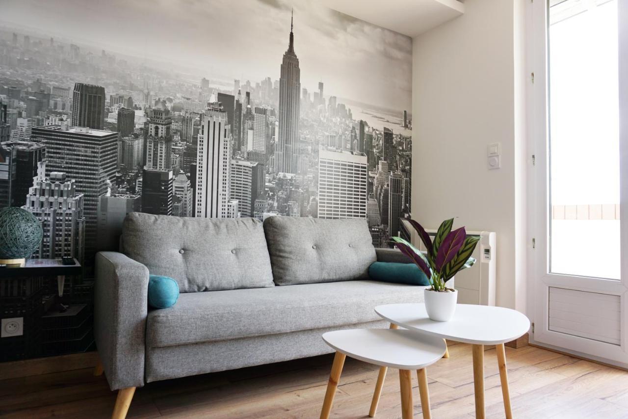 Appart Chic & Moderne Avec Balcon La Roche-sur-Yon Luaran gambar